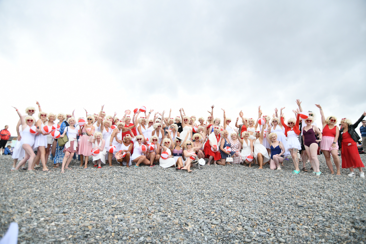 Marilyn Paddle Full Group